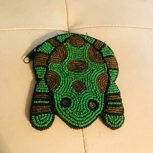 Green Beaded Frog Coin Purse